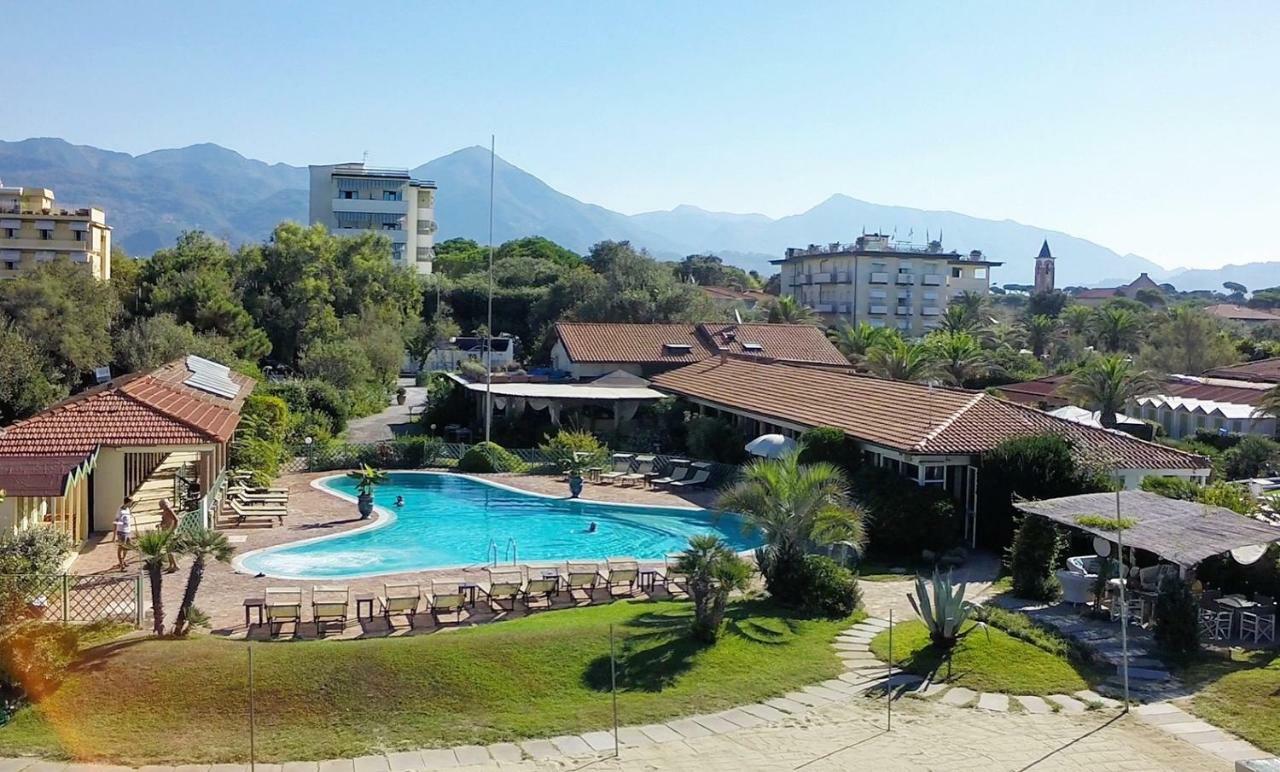 Soleado Beach House Pietrasanta Eksteriør bilde